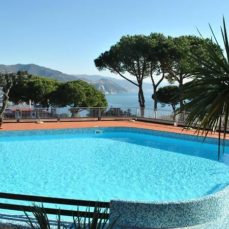 The Poet Bay - With Pool Apartment Rapallo