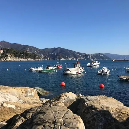 The Poet Bay - With Pool Apartment *
